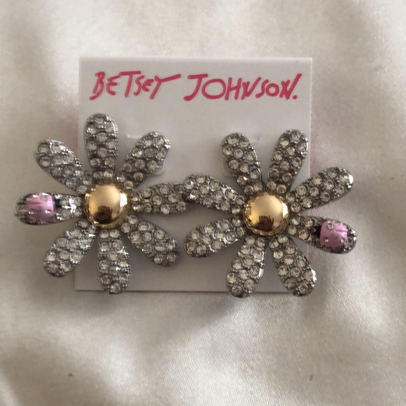 Betsey Johnson Silver Tone Daisy Stud Earrings Pink LadyBug Crystal Accents NWT - Picture 3 of 13